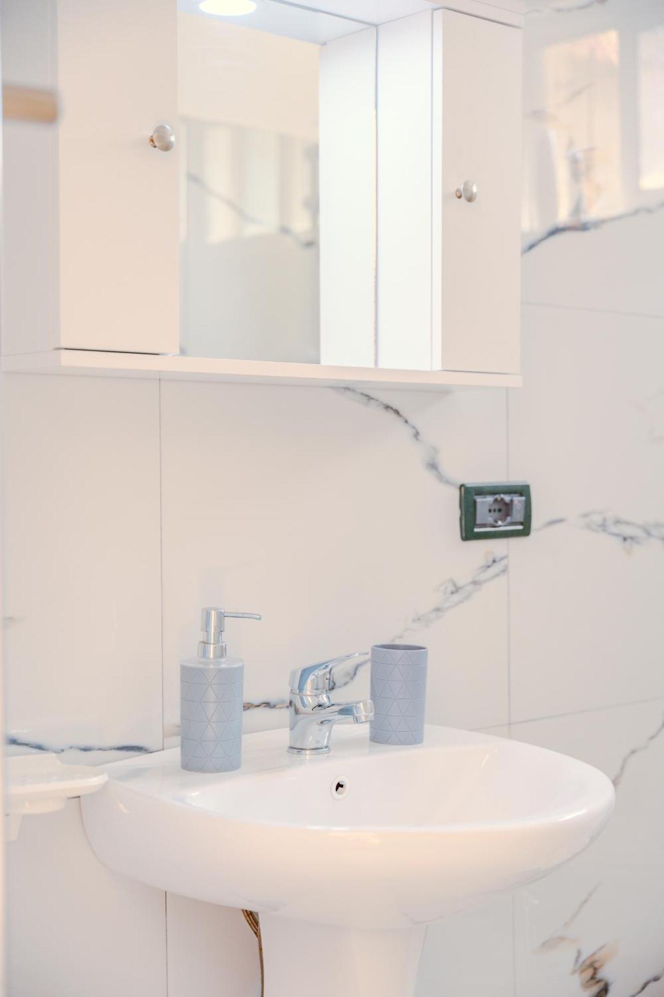 Bejart Apartment 5 Τίρανα Εξωτερικό φωτογραφία